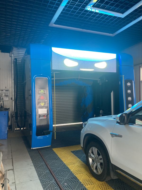 Machine automatique de lavage de voiture CF380 avec écran publicitaire intelligent