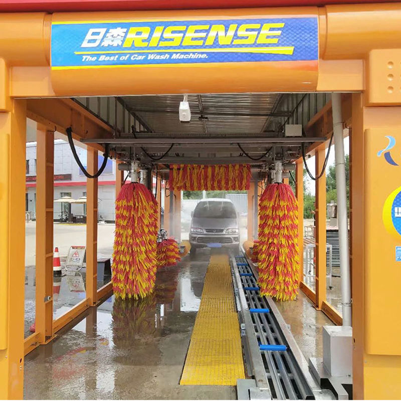 Machine à laver automatique express tunnel pour les stations-service Logo personnalisé en Slovénie
