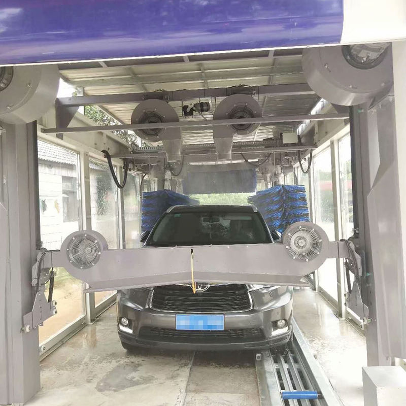 La machine à laver à chaud galvanisée Risense et machine automatique de nettoyage de voiture à la station-service