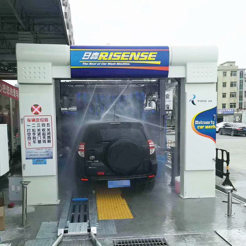 Pression de l'air 0,75-0,9Mpa Machine à laver les voitures en tunnel automatique Risense CC-670