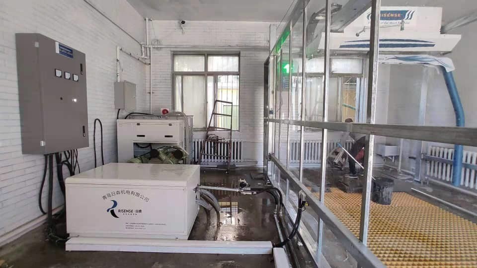 Laveuse automobile sans contact HP 231 Dimension de la machine L*W*H 7600*3315*3100